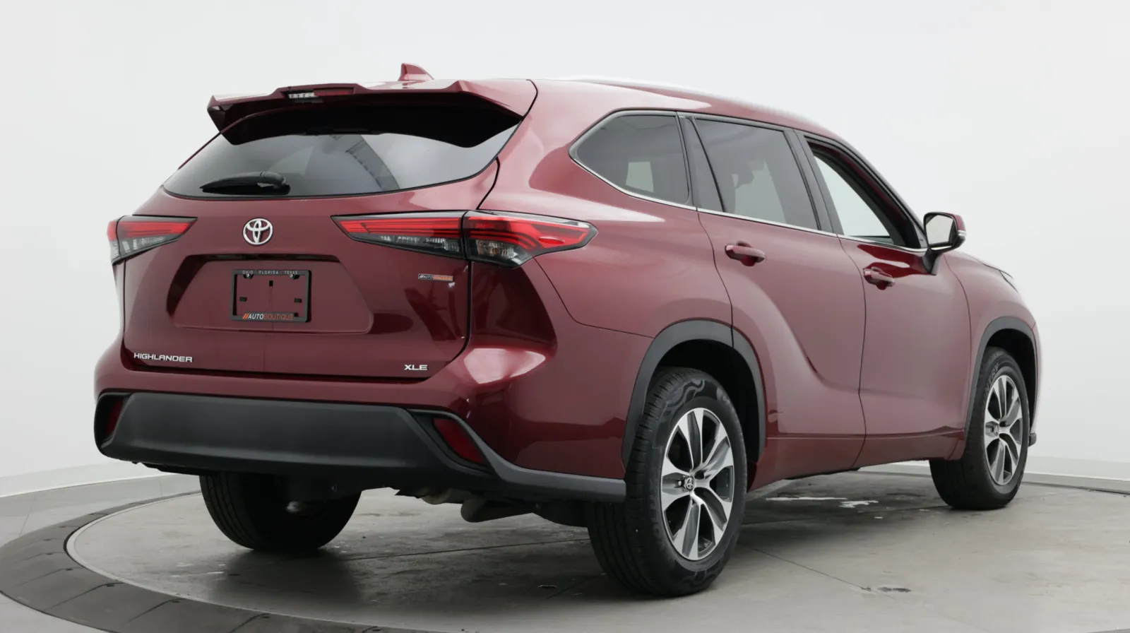 Toyota Highlander photo 8