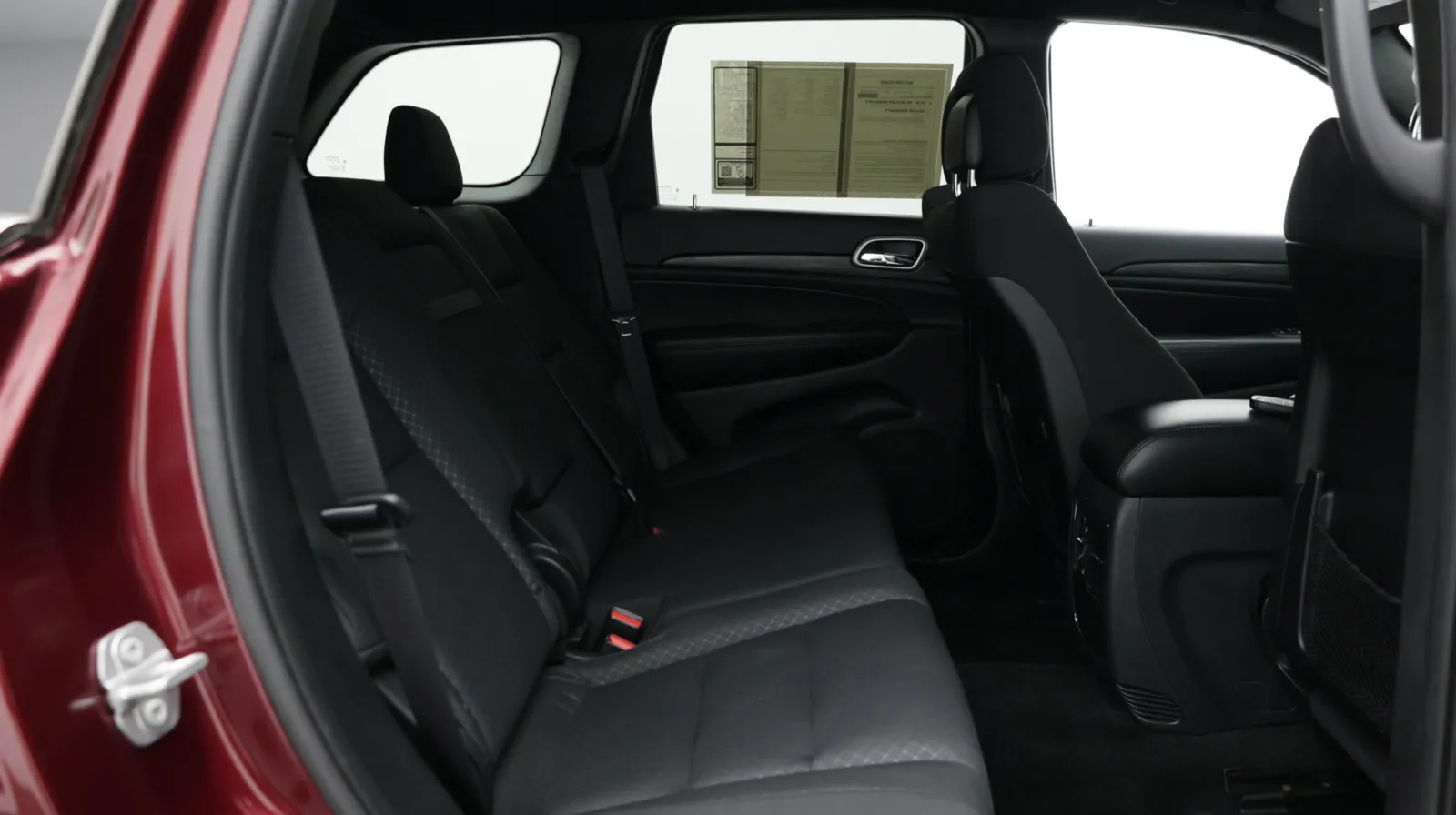 Jeep Grand Cherokee photo 37