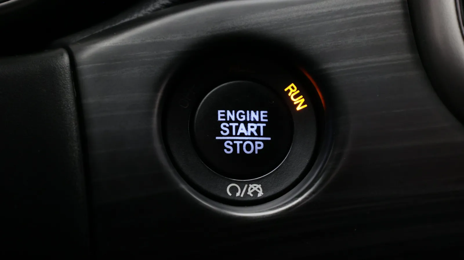 Jeep Grand Cherokee photo 28