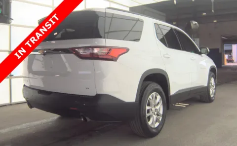 More photos of 2020 Chevrolet Traverse LT Cloth at Auto Boutique Florida, FL
