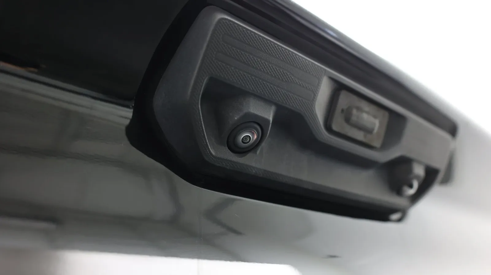 Chevrolet Silverado photo 13