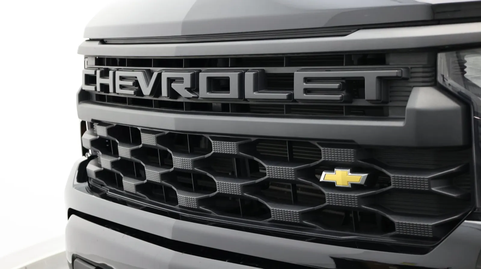 Chevrolet Silverado photo 10