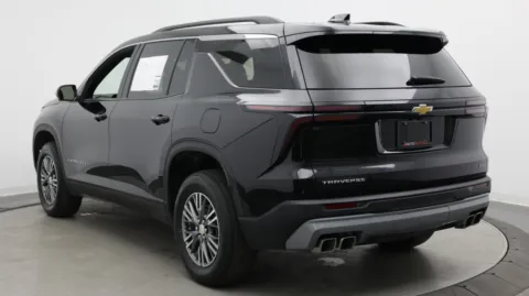 Another view of 2025 Chevrolet Traverse FWD LT for sale in Jacksonville, FL at Auto Boutique Florida