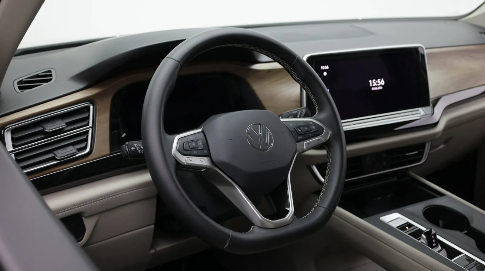 Volkswagen Atlas photo 11
