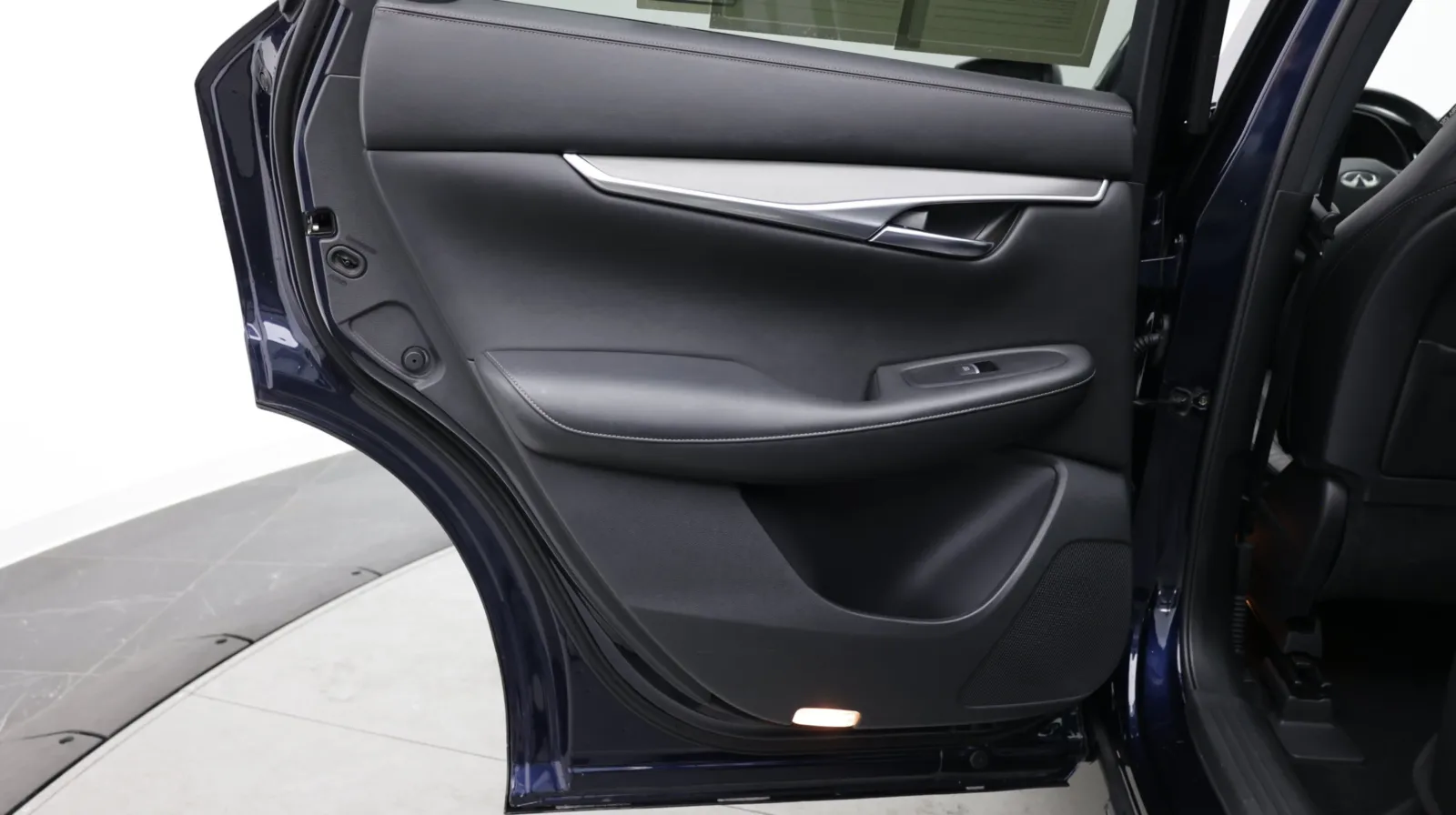 Infiniti QX50 photo 31