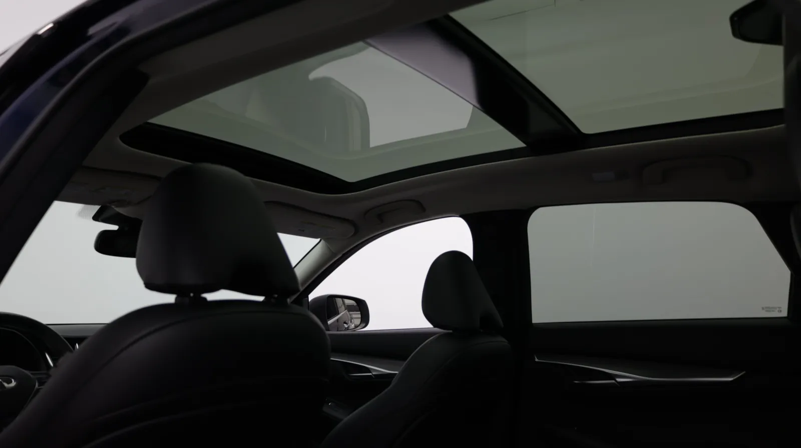 Infiniti QX50 photo 36