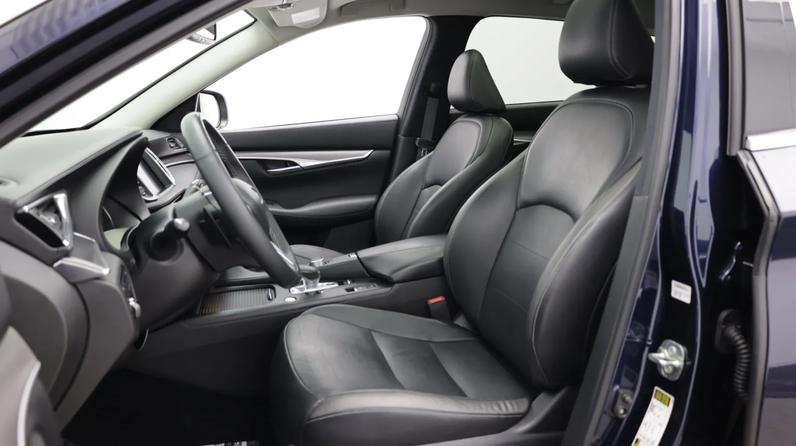 Infiniti QX50 photo 18