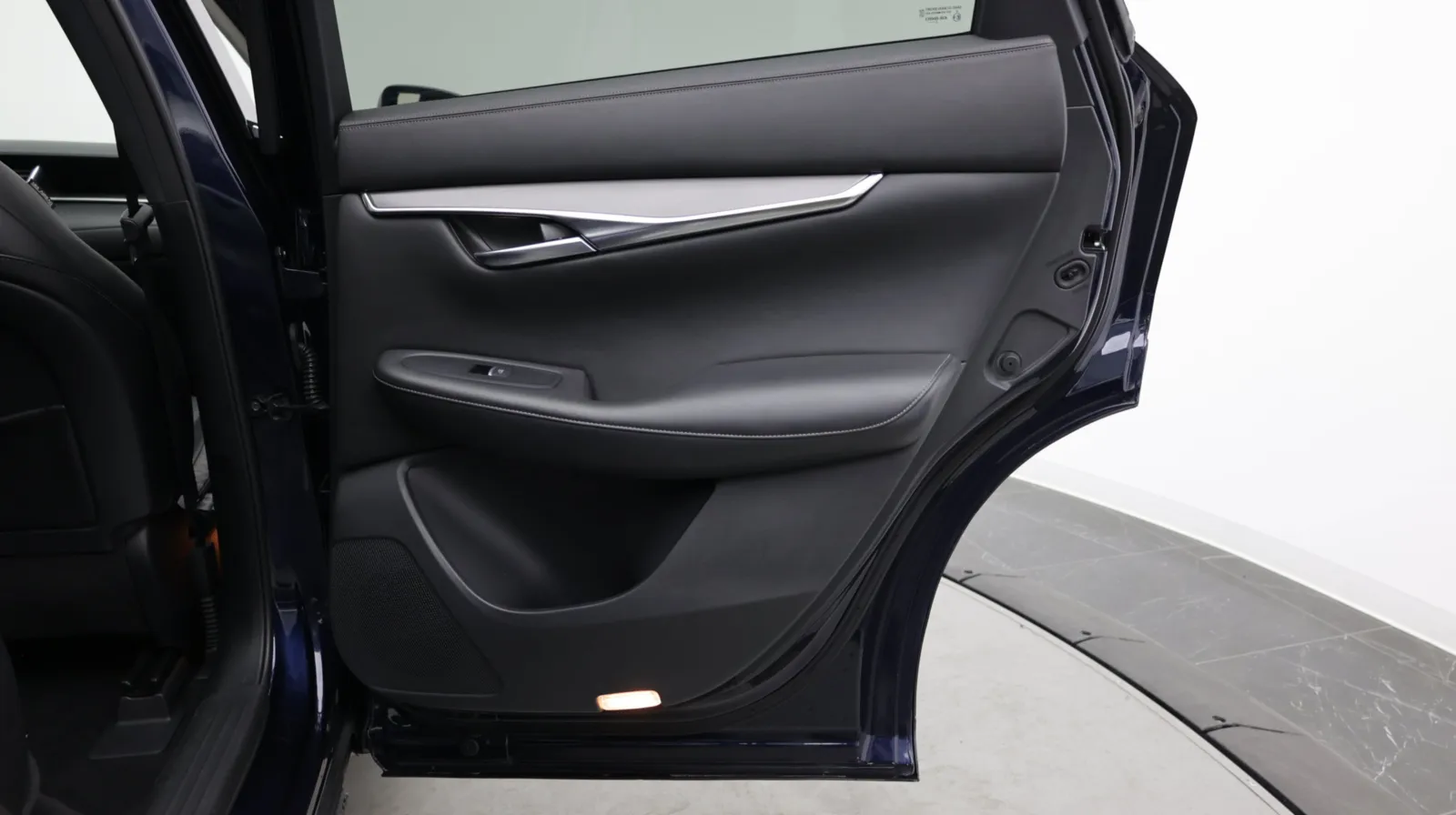 Infiniti QX50 photo 39