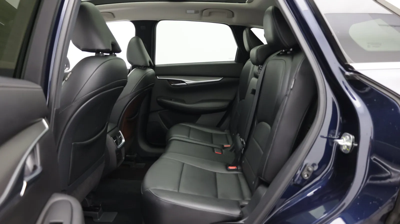 Infiniti QX50 photo 30