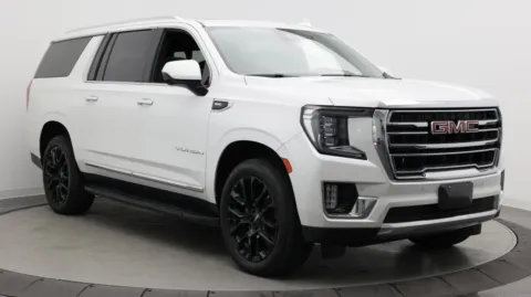 Another view of 2023 GMC Yukon XL SLT for sale in Jacksonville, FL at Auto Boutique Florida