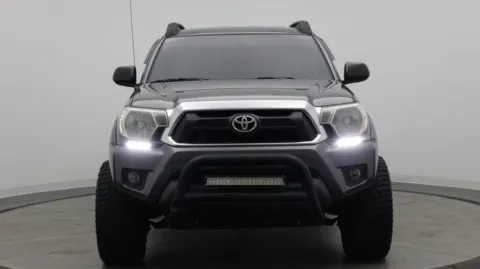 Photos of 2014 Toyota Tacoma V6 for sale in Jacksonville, FL at Auto Boutique Florida