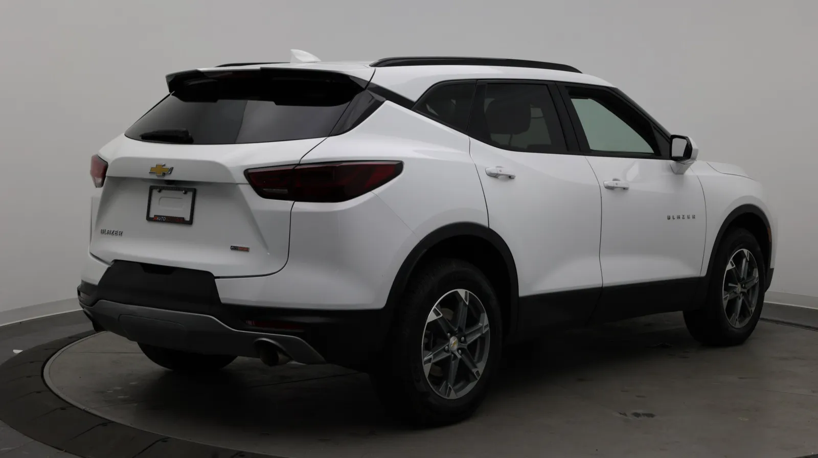 Chevrolet Blazer photo 7