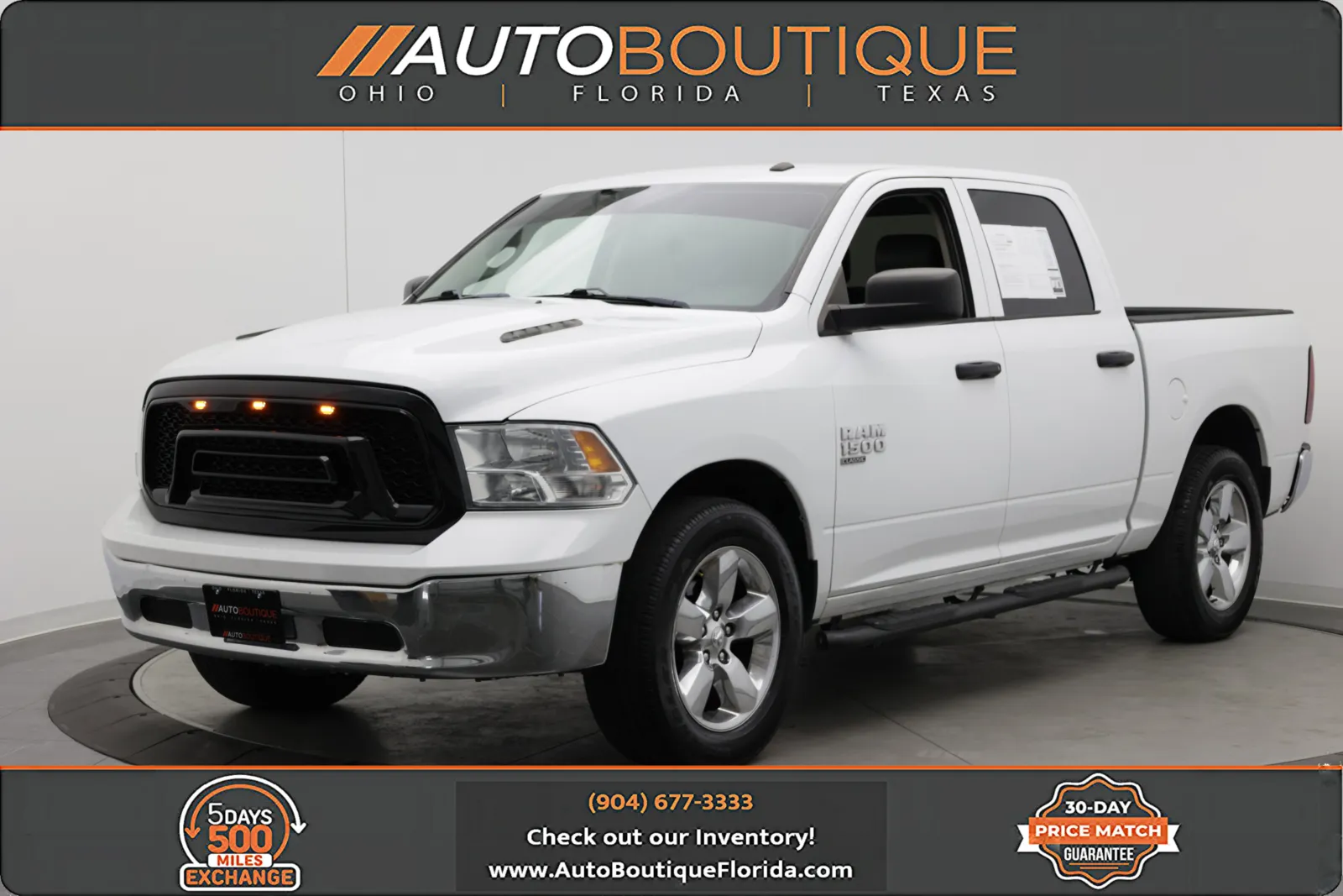 2022 RAM 1500 Classic Tradesman 4x4 Crew Cab 5'7's photo
