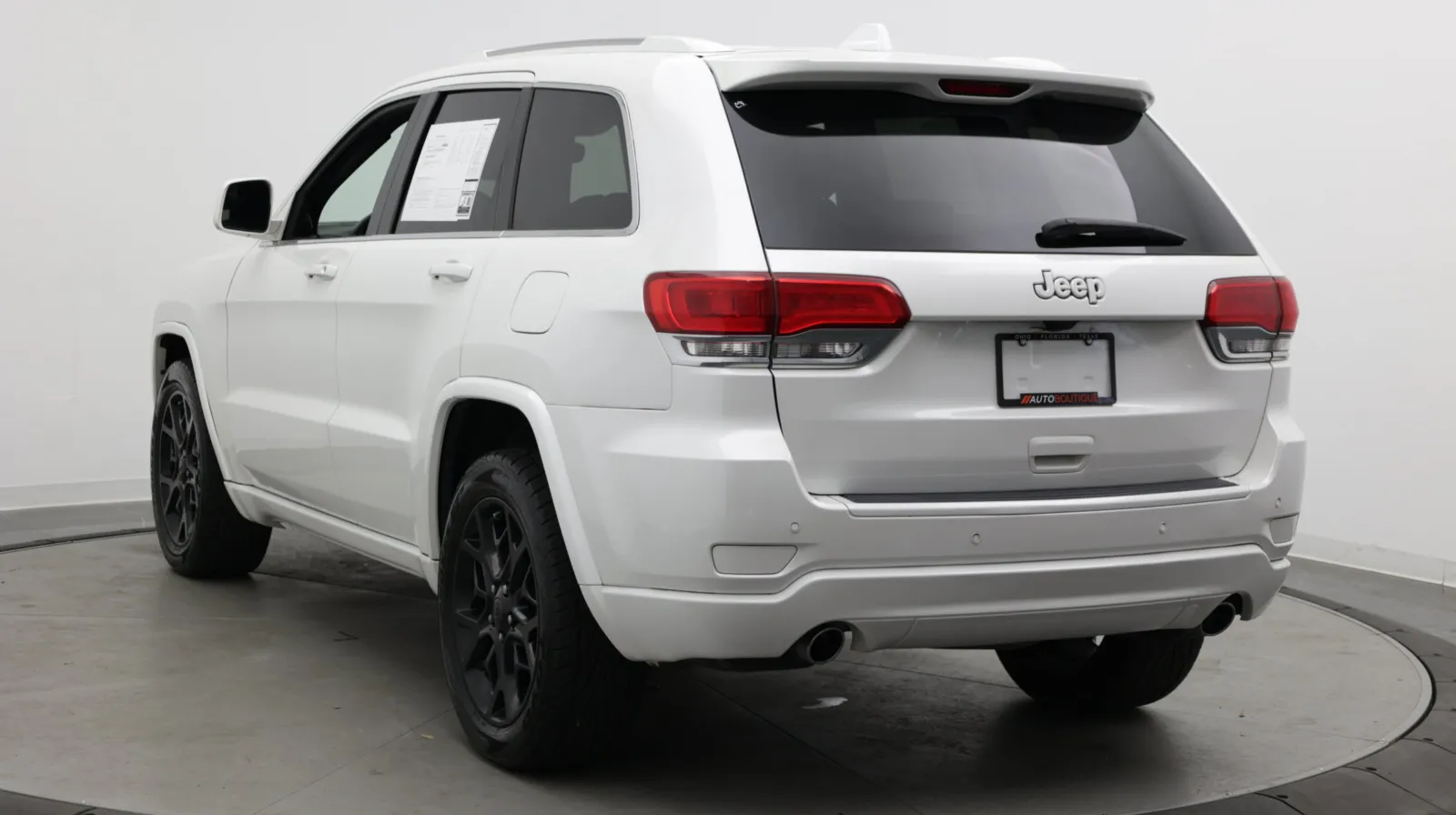 Jeep Grand Cherokee photo 7