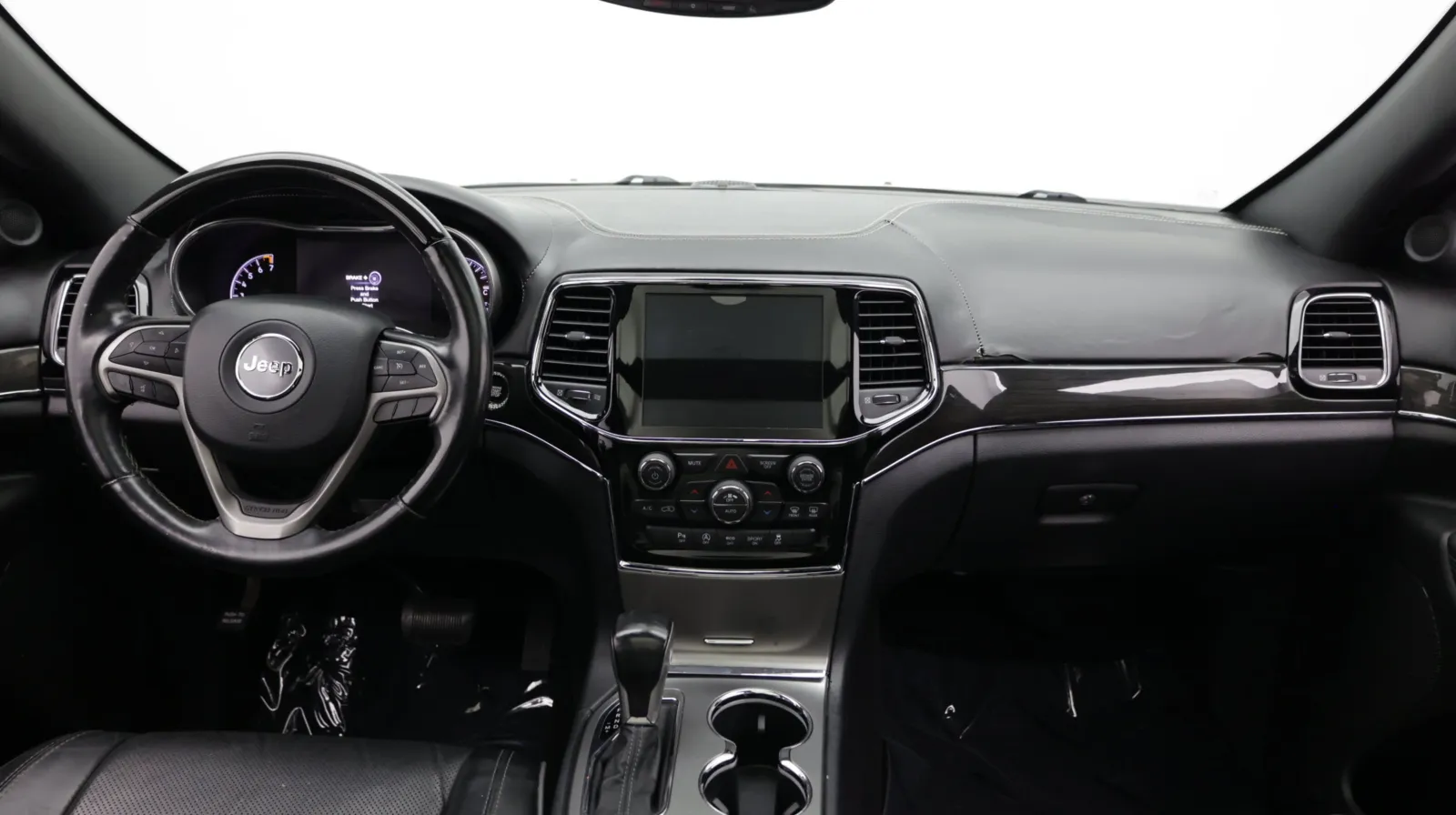 Jeep Grand Cherokee photo 29