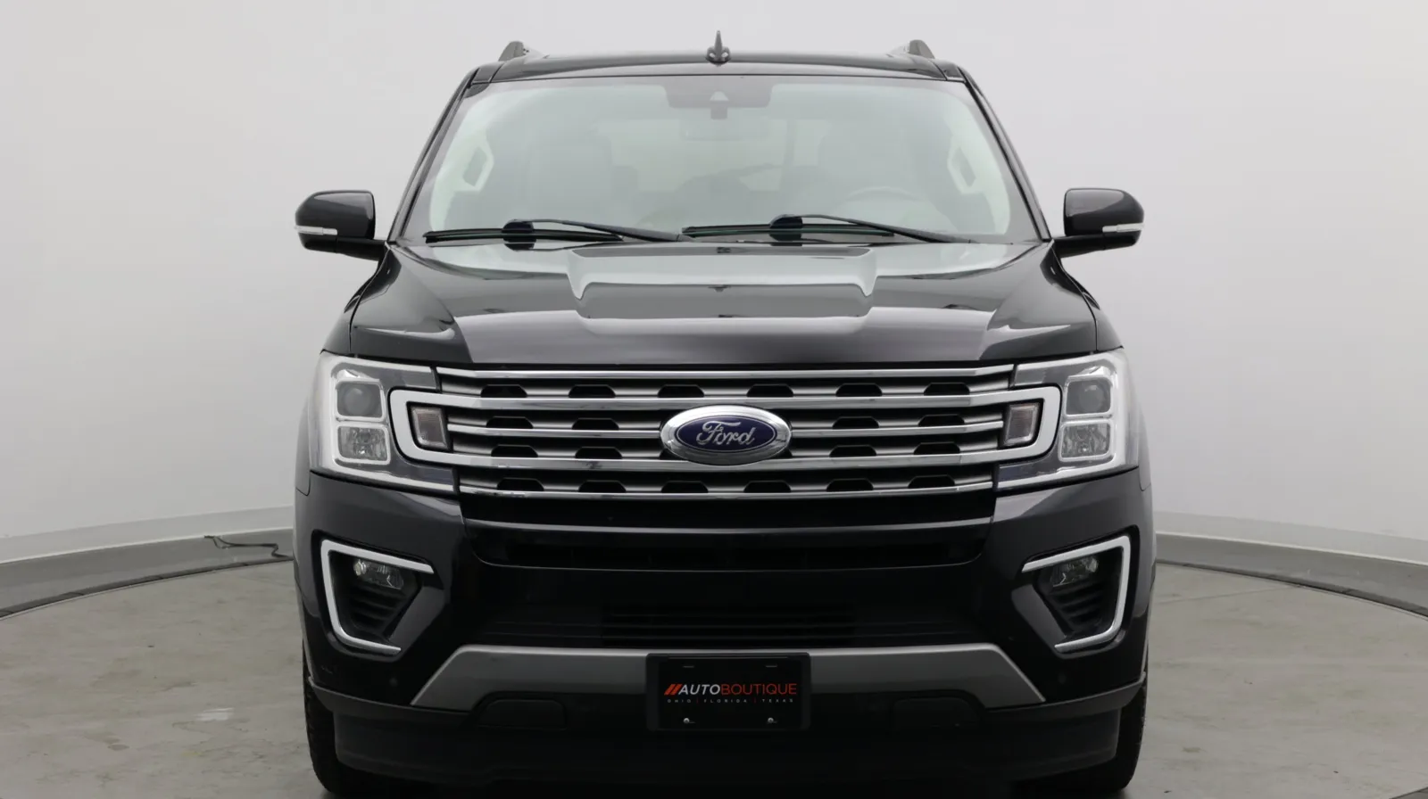 Ford Expedition MAX photo 2