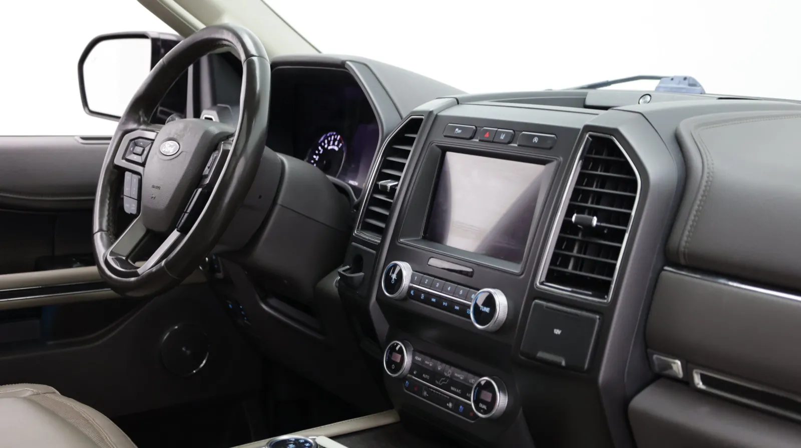 Ford Expedition MAX photo 42
