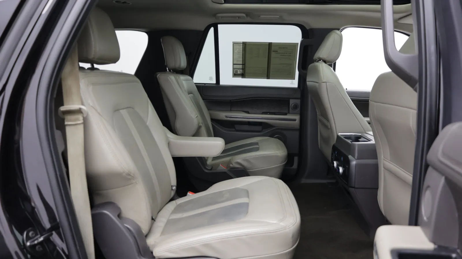 Ford Expedition MAX photo 40