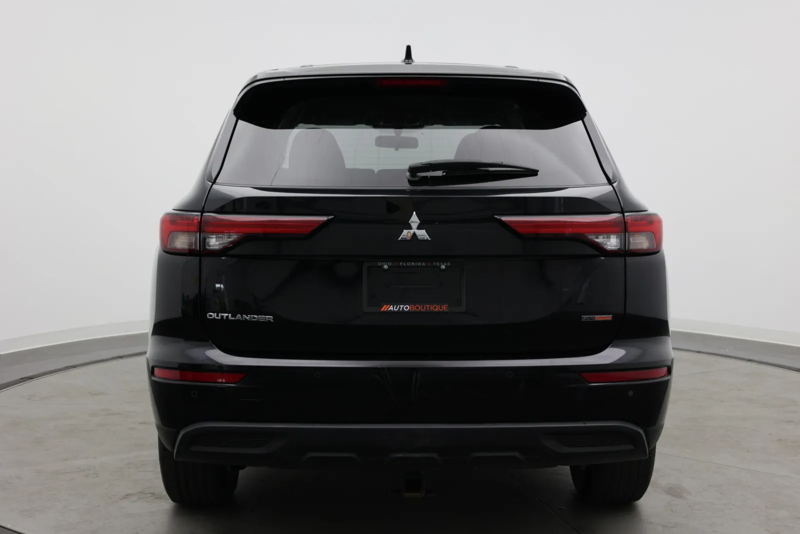 Mitsubishi Outlander photo 6