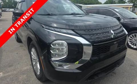 Another view of 2024 Mitsubishi Outlander ES for sale in Jacksonville, FL at Auto Boutique Florida