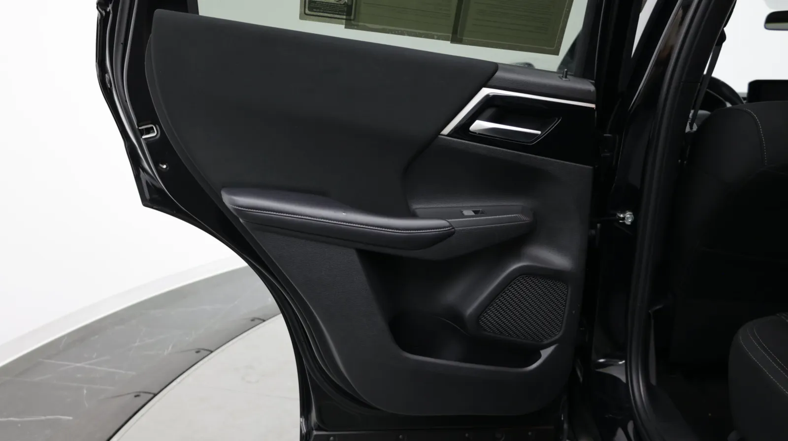 Mitsubishi Outlander photo 27