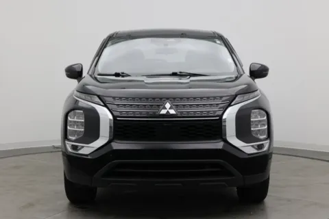 Photos of 2024 Mitsubishi Outlander ES for sale in Jacksonville, FL at Auto Boutique Florida