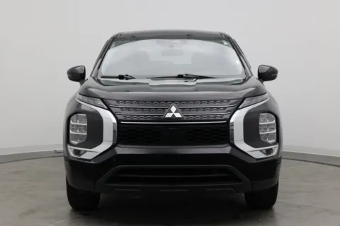 Photos of 2024 Mitsubishi Outlander ES for sale in Jacksonville, FL at Auto Boutique Florida