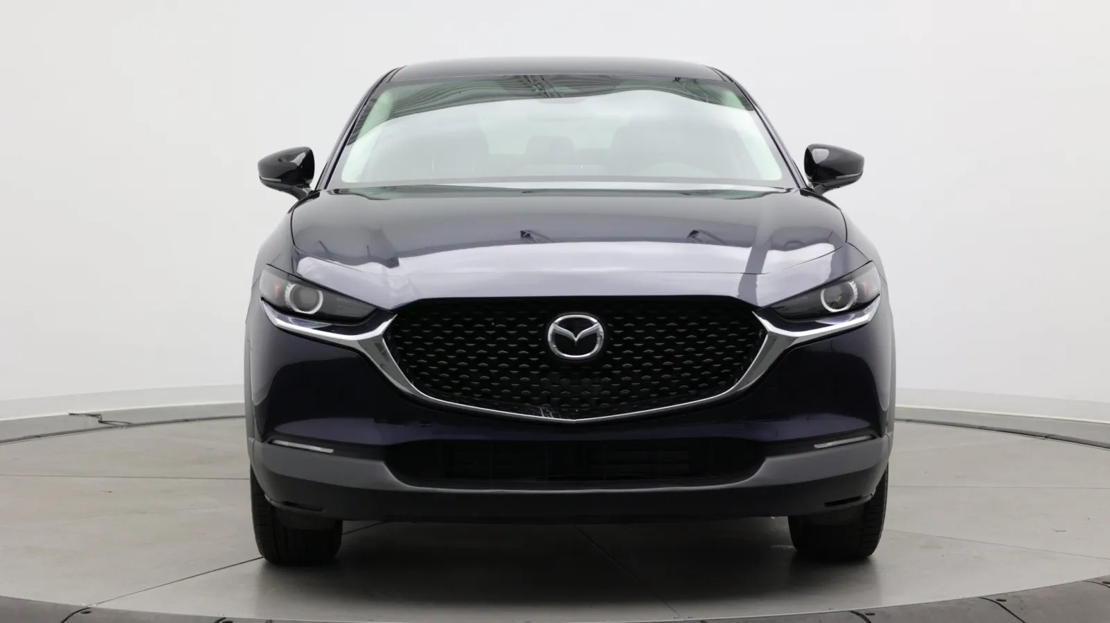 Mazda CX-30 photo 2