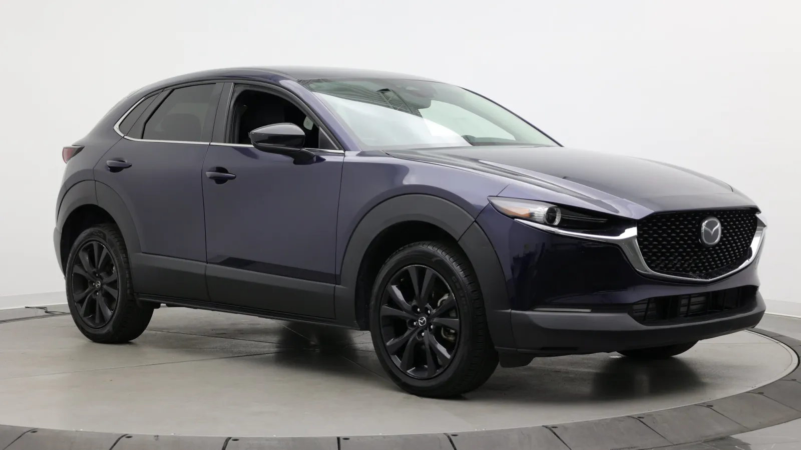 Mazda CX-30 photo 3