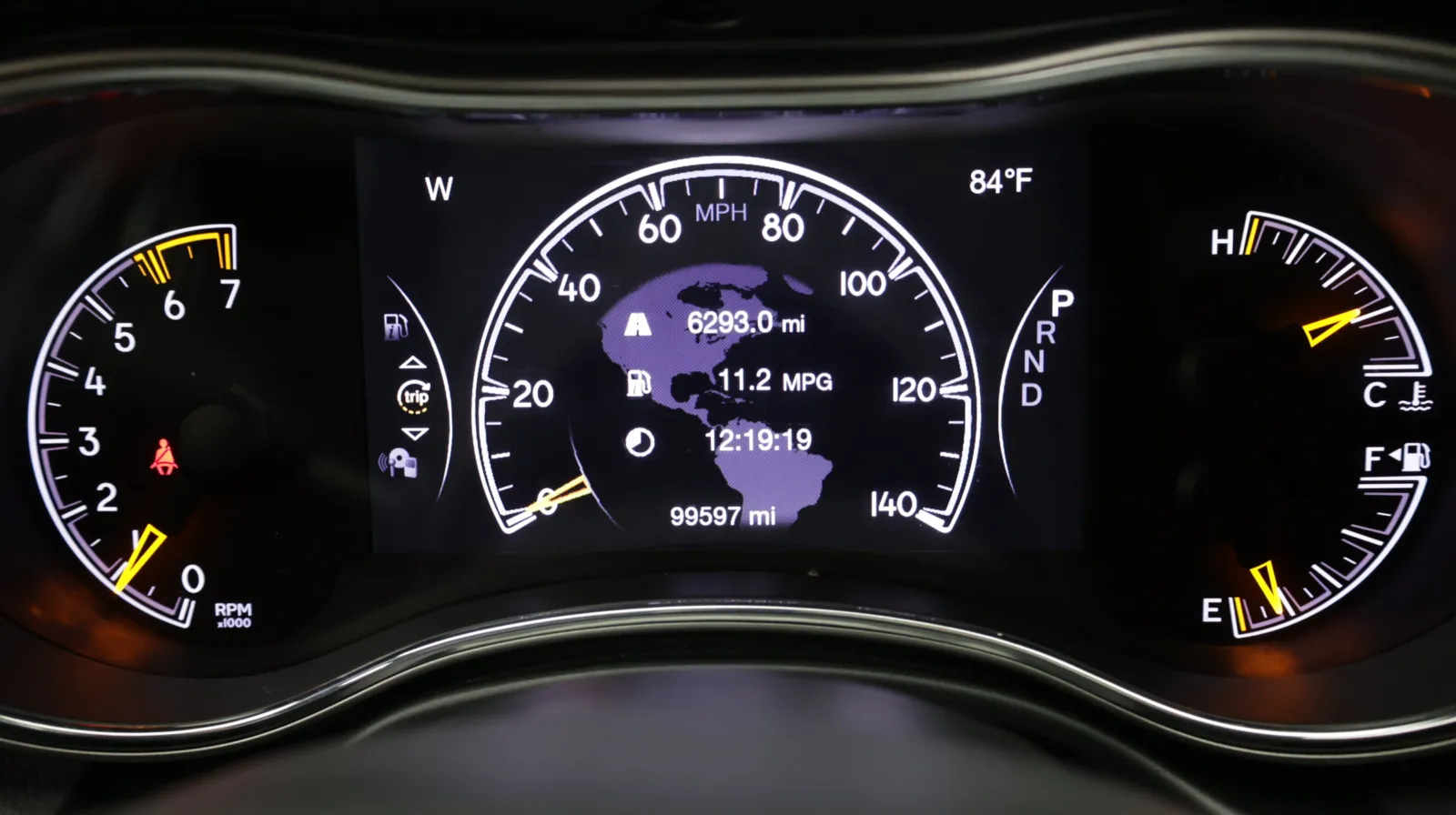 Jeep Grand Cherokee photo 29