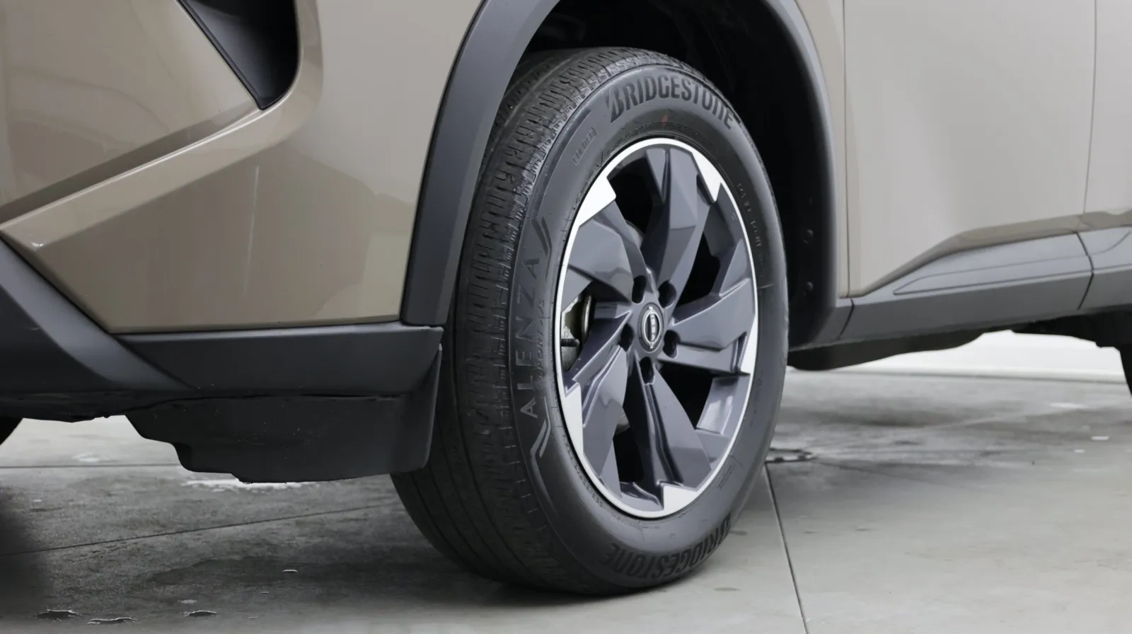 Nissan Rogue photo 8