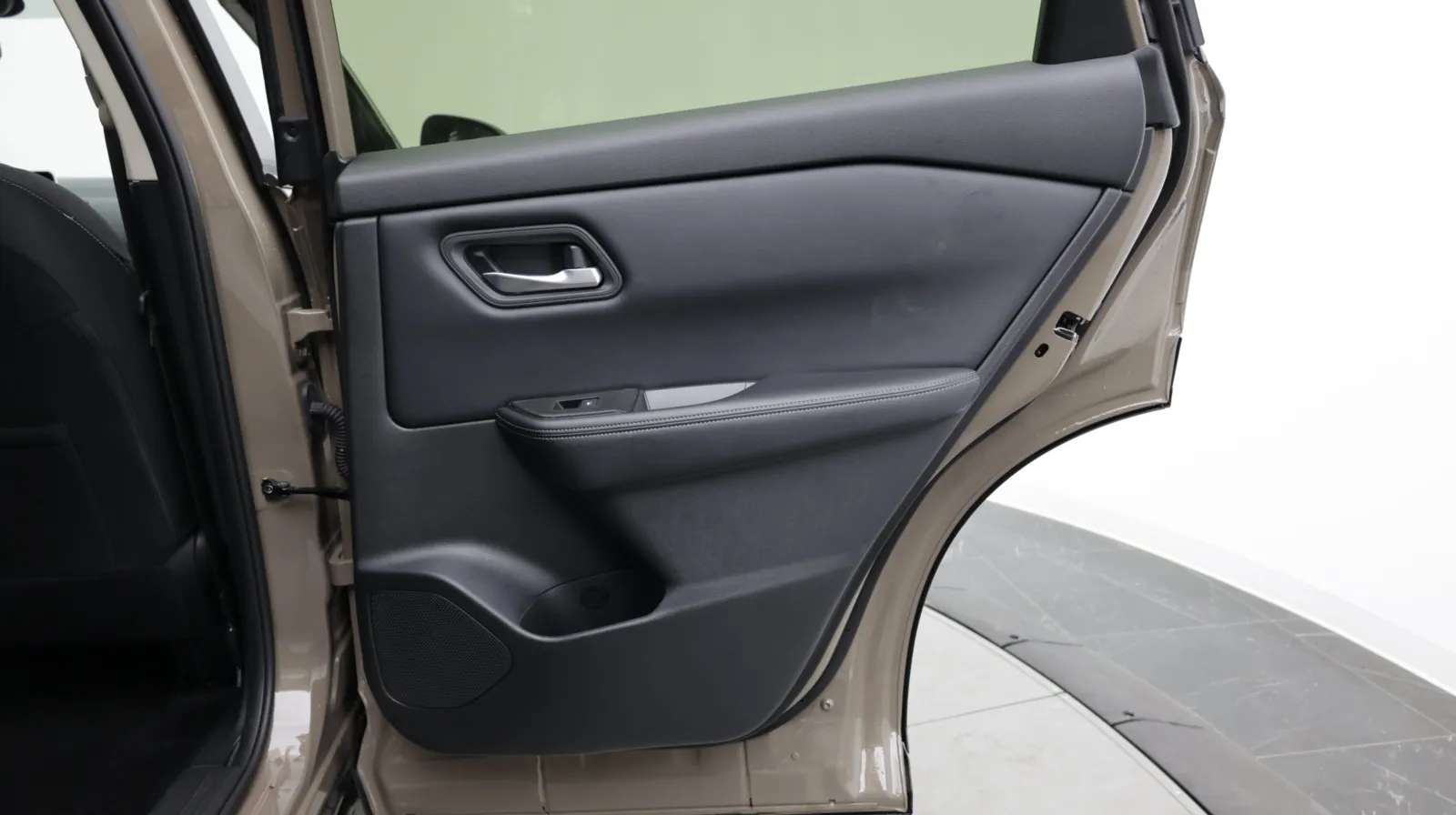 Nissan Rogue photo 40