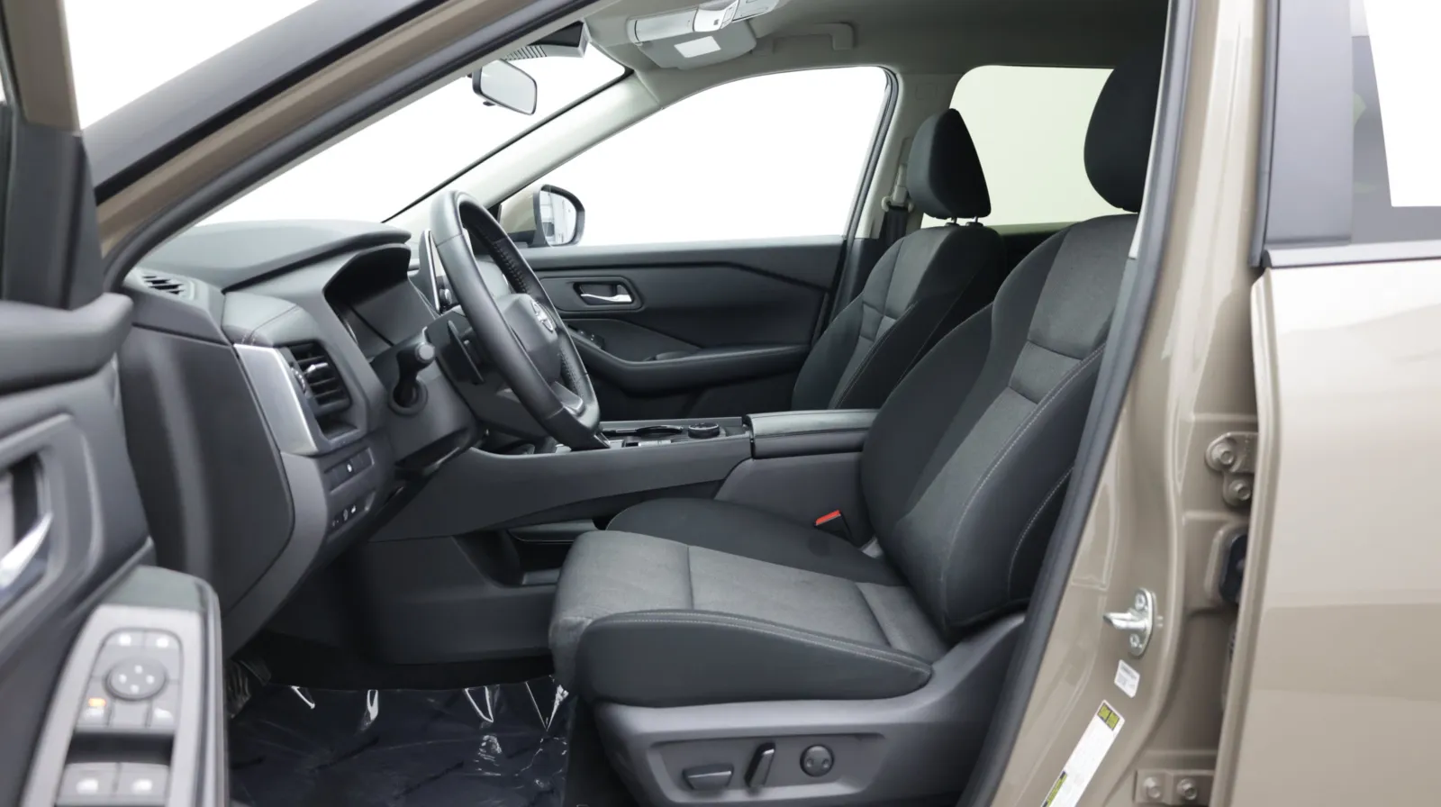 Nissan Rogue photo 19
