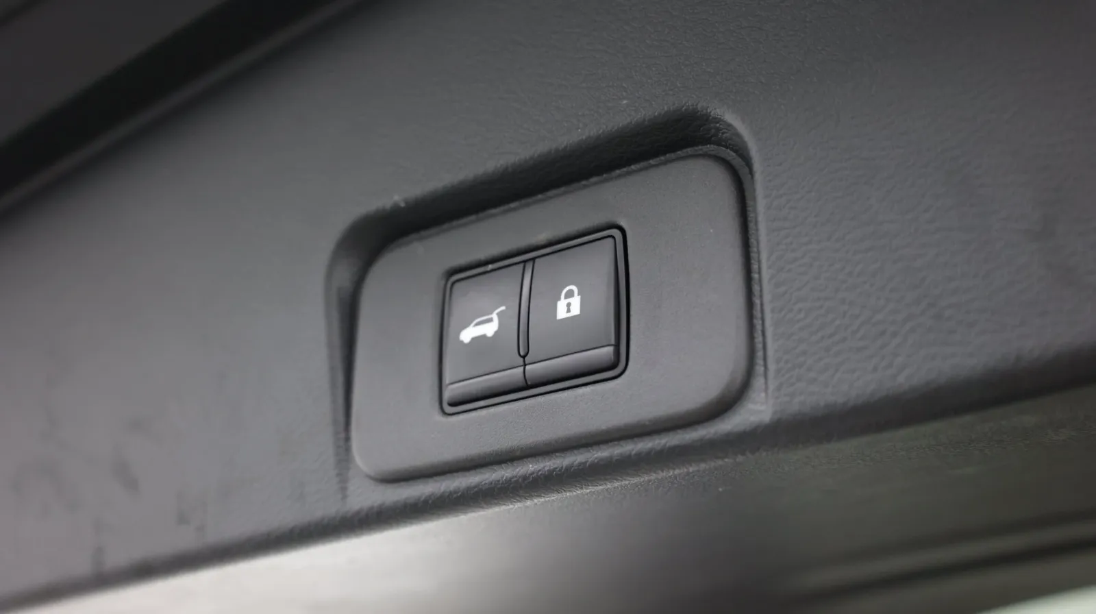 Nissan Rogue photo 39