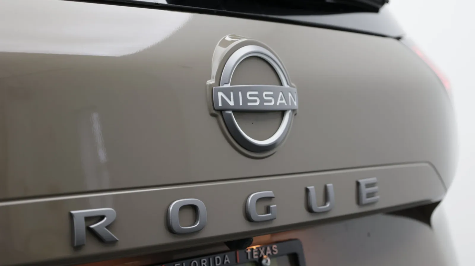 Nissan Rogue photo 11