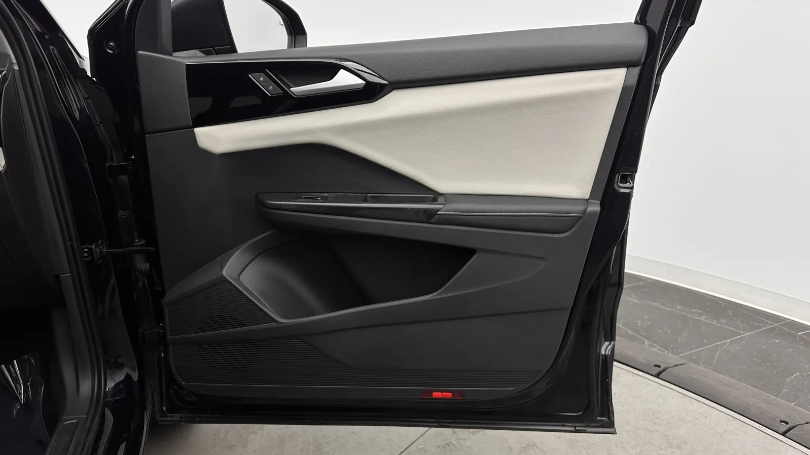 Volkswagen Taos photo 30
