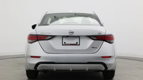 More photos of 2021 Nissan Sentra SV at Auto Boutique Florida, FL