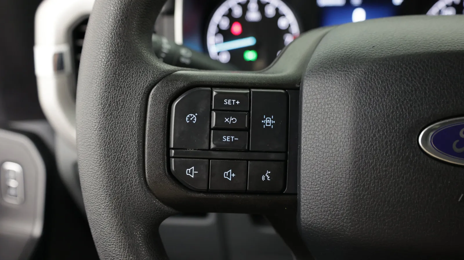 Ford F-150 photo 22