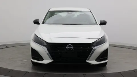 Photos of 2024 Nissan Altima 2.5 SV for sale in Jacksonville, FL at Auto Boutique Florida