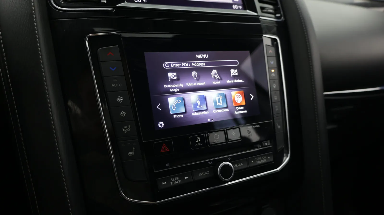 Infiniti QX80 photo 20