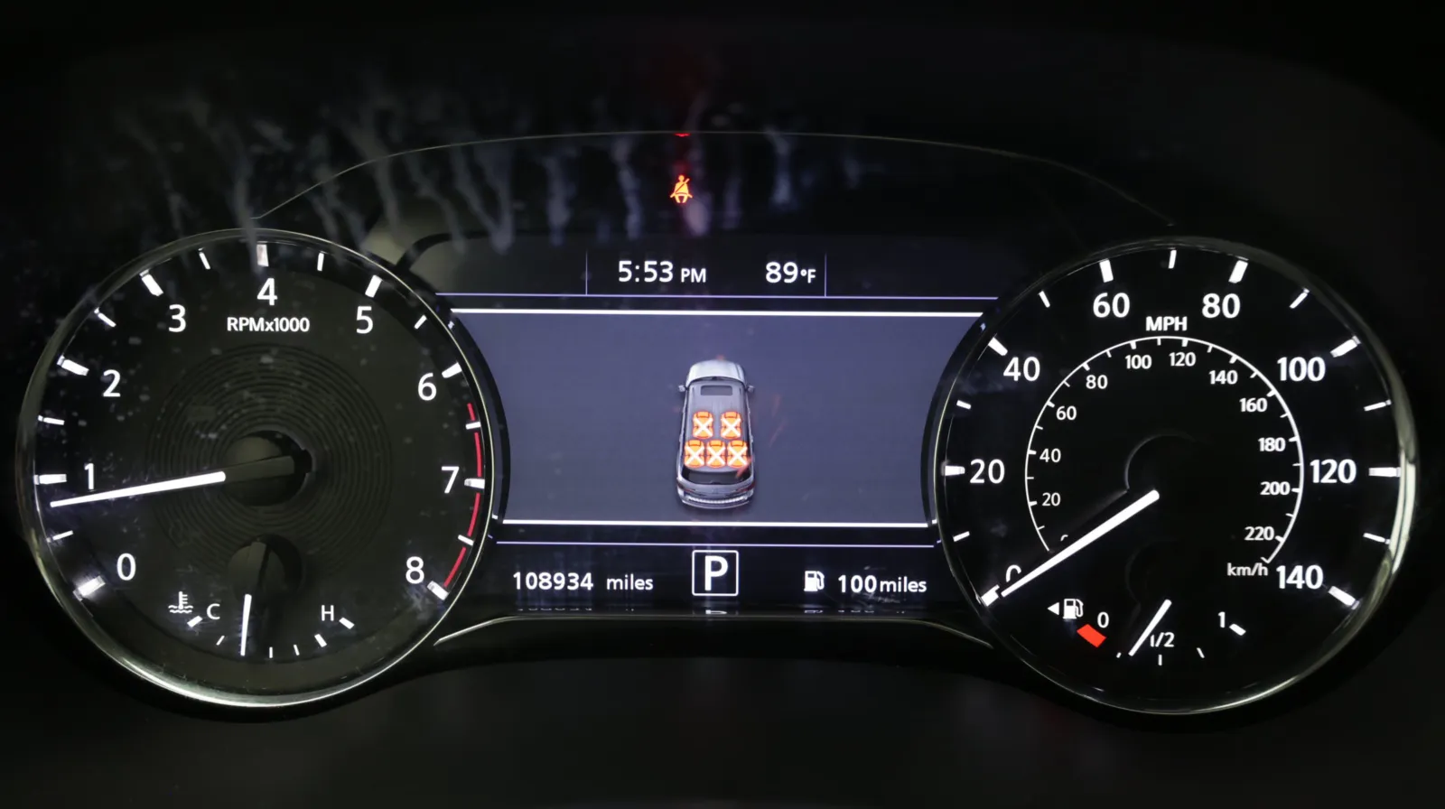 Infiniti QX80 photo 17
