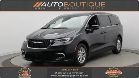 Black 2025 Chrysler Pacifica Select for sale in Jacksonville, FL