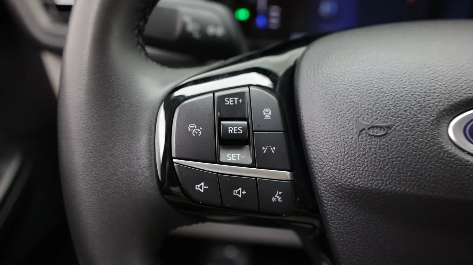 Ford Escape photo 21