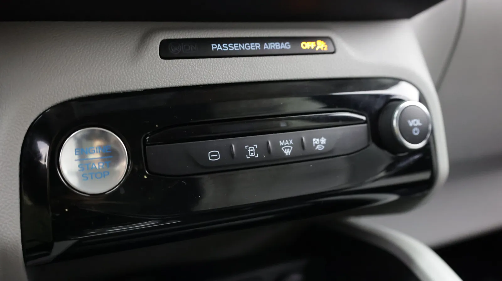 Ford Escape photo 25