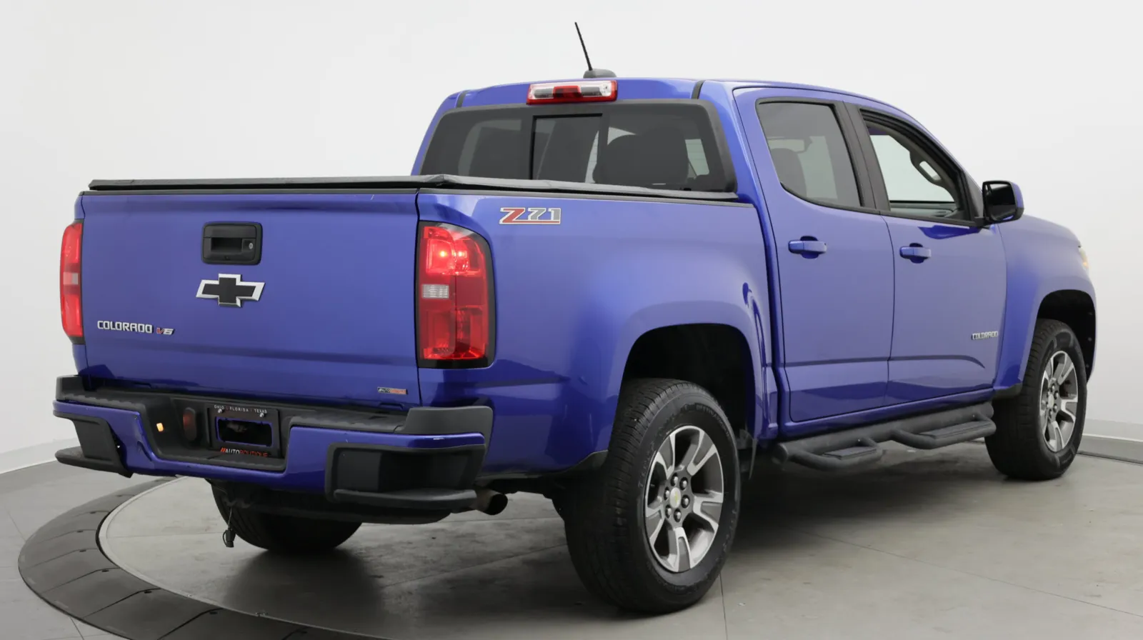 Chevrolet Colorado photo 7