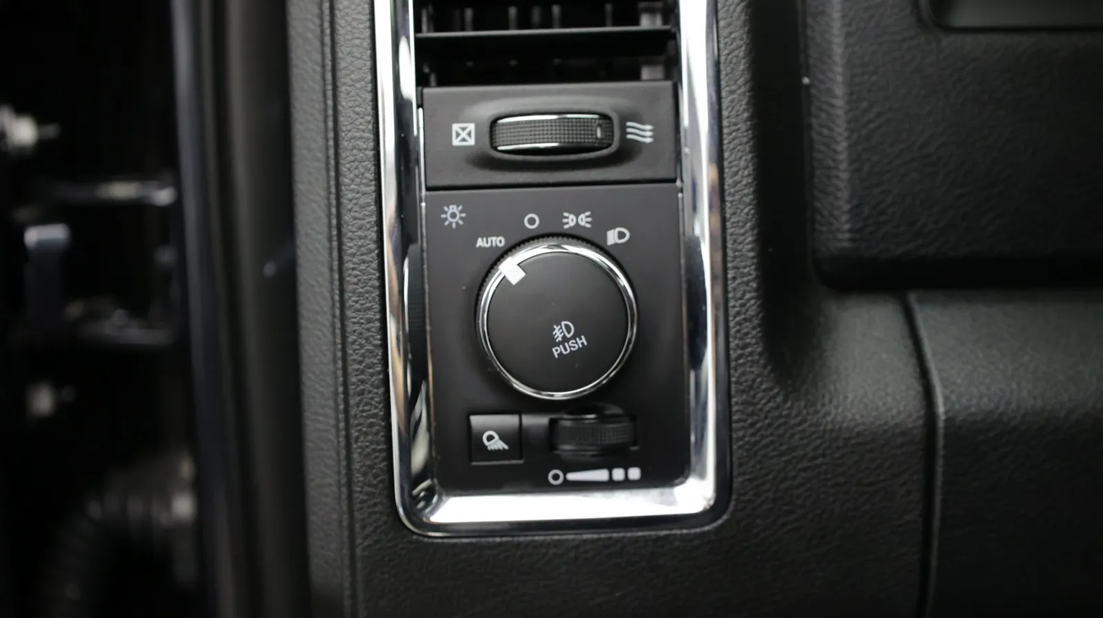 Ram 1500 photo 20