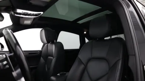 More photos of 2018 Porsche Macan at Auto Boutique Florida, FL