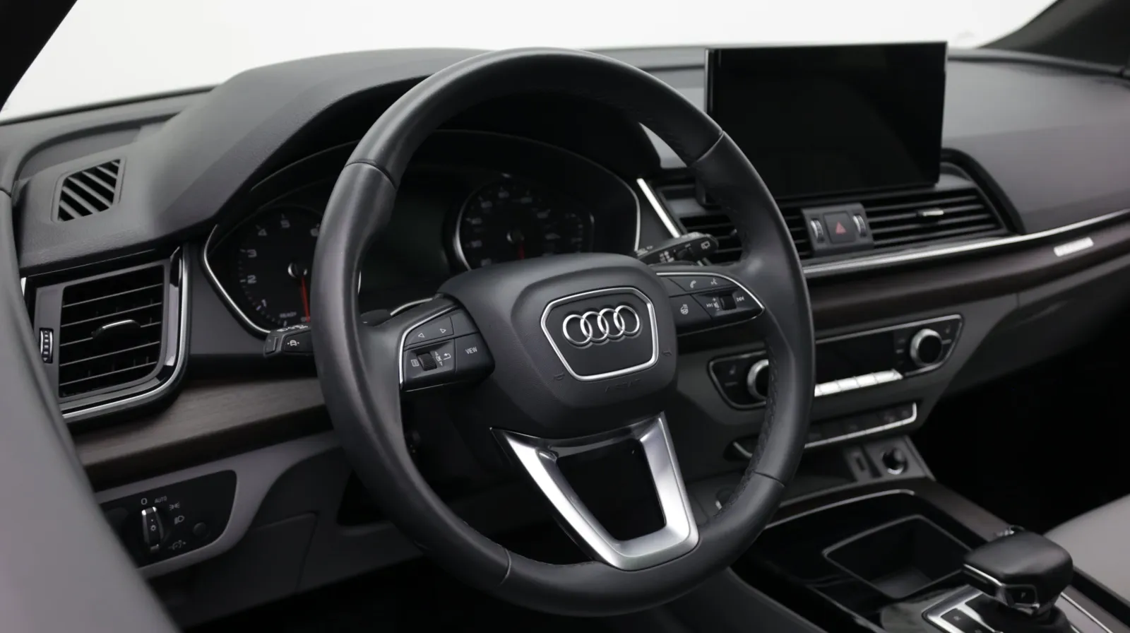 Audi Q5 photo 11