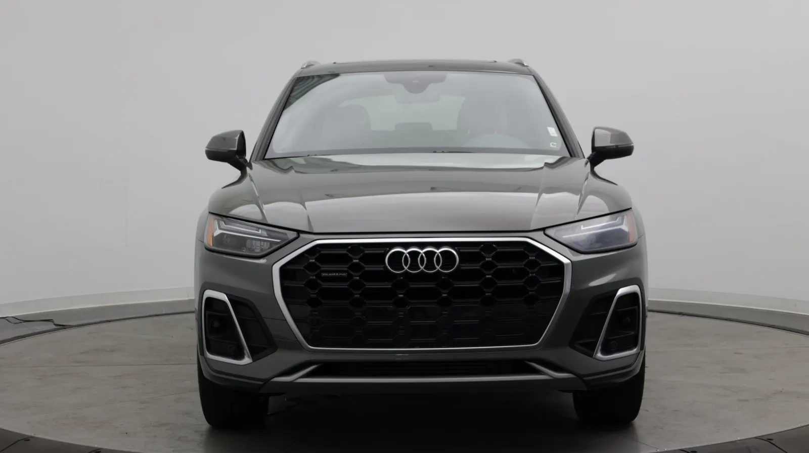 Audi Q5 photo 2