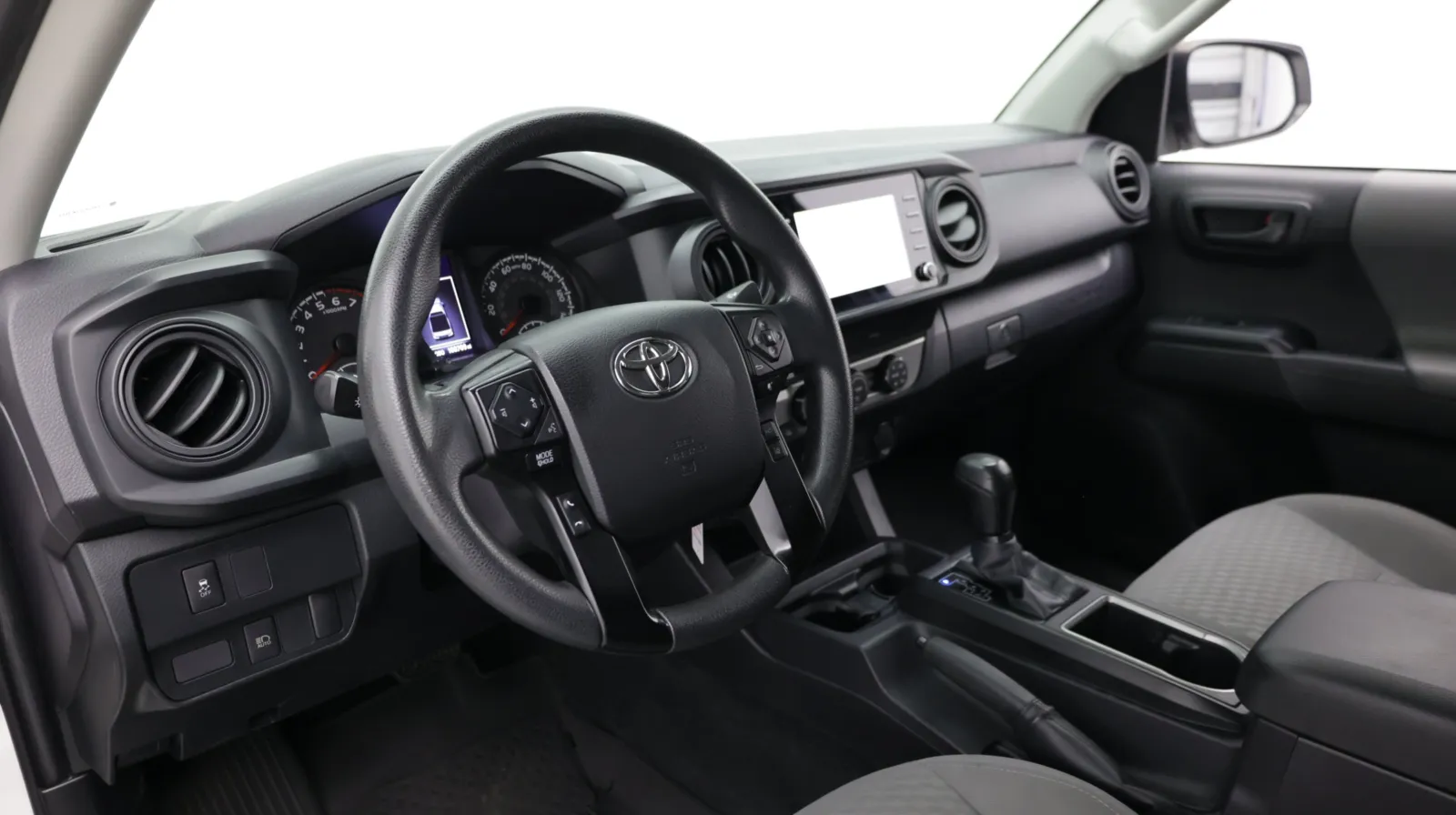 Toyota Tacoma photo 12